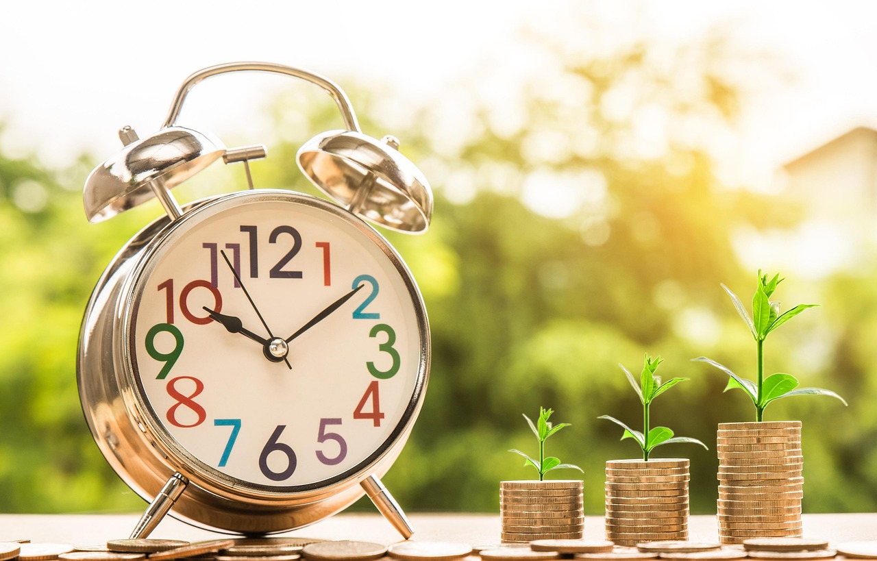 Financial Reporting — Clock, money, growth, grow, time, time management, financial management, concept, idea, finance, business, success, financial, cash, currency, investment, banking, wealth, coins, economy, loan, profit, salary, credit, payment, savings, save, deposit, stack, symbol, income, accounting, clock, clock, clock, clock, money, money, money, money, time, time, time, time, time, time management