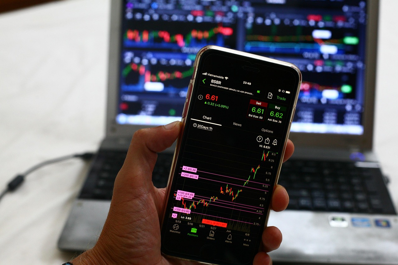 Mobile Device and Data Risks — Stock, market, options, derivatives, crash, recession, depression, rally, bull, bear, call, put, insurance, risk, bitcoin, tor, hacker, finance, app, iphone, laptop, technology, information, office, derivatives, derivatives, derivatives, recession, recession, insurance, insurance, insurance, bitcoin, bitcoin, bitcoin, bitcoin, bitcoin, hacker