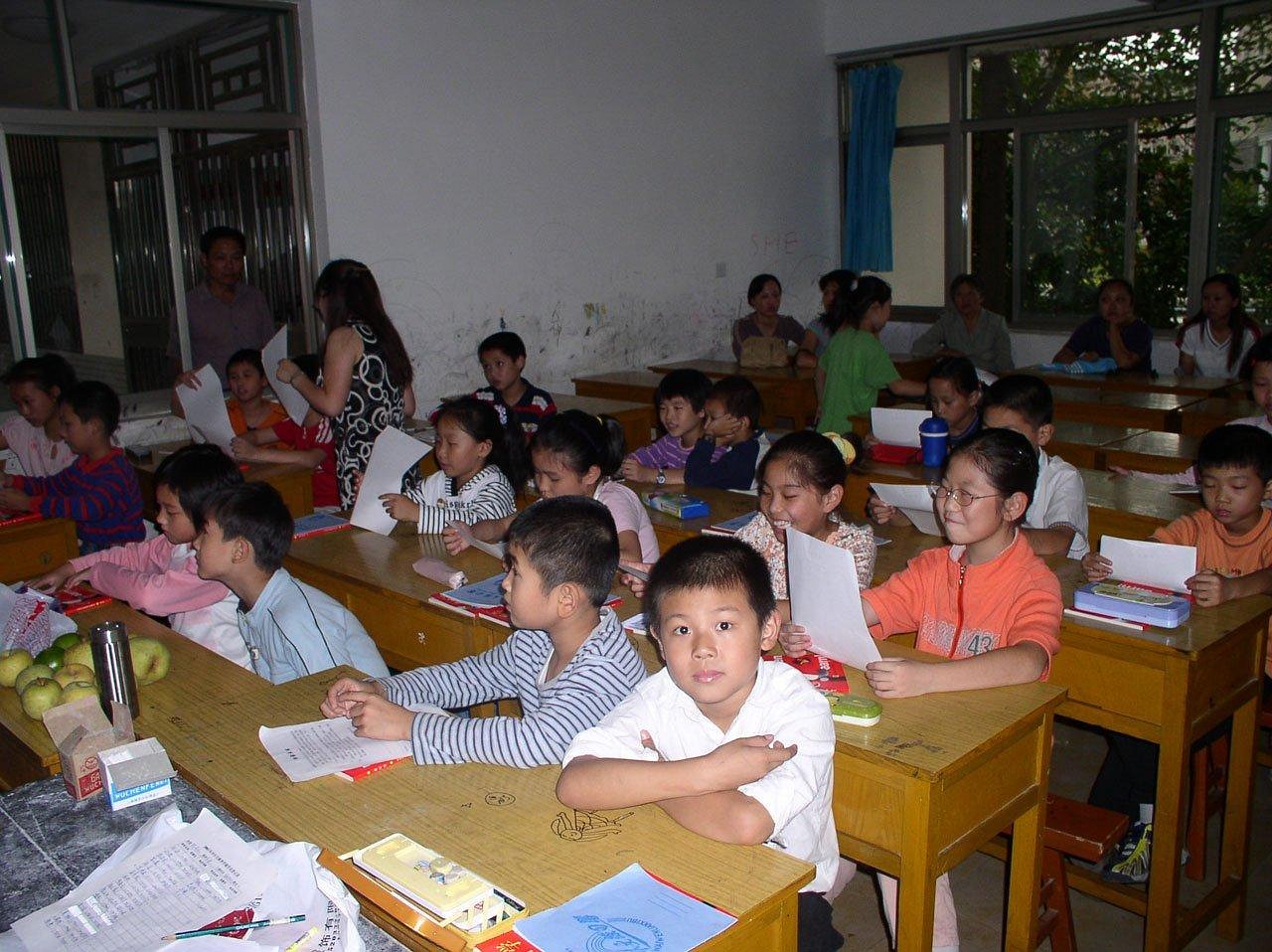 Learning and Development in Groups — Children, classroom, students, kids, studying, education, elementary, school, learning, sitting, boys, girls, books, desk, children, classroom, students, kids, education, elementary, elementary, elementary, elementary, elementary, school, school, school, school, school