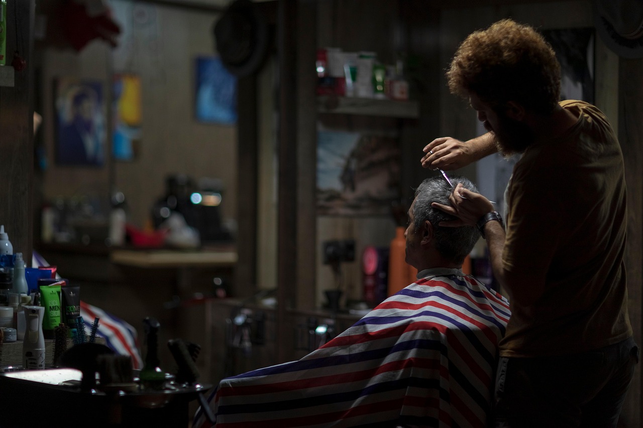 Client consultation for aesthetic procedures — Barber shop, job, work, iranian, occupation, iran, mashhad, men, hair, life, lifestyle, jorj barber, social documentary, stylist, persian, asian, canon photo, people, person, haircut, hairdresser's, mostafa meraji, photojournalism, real pictures, everyday, barber shop, barber shop, barber shop, barber shop, job, haircut, haircut, haircut, haircut, haircut