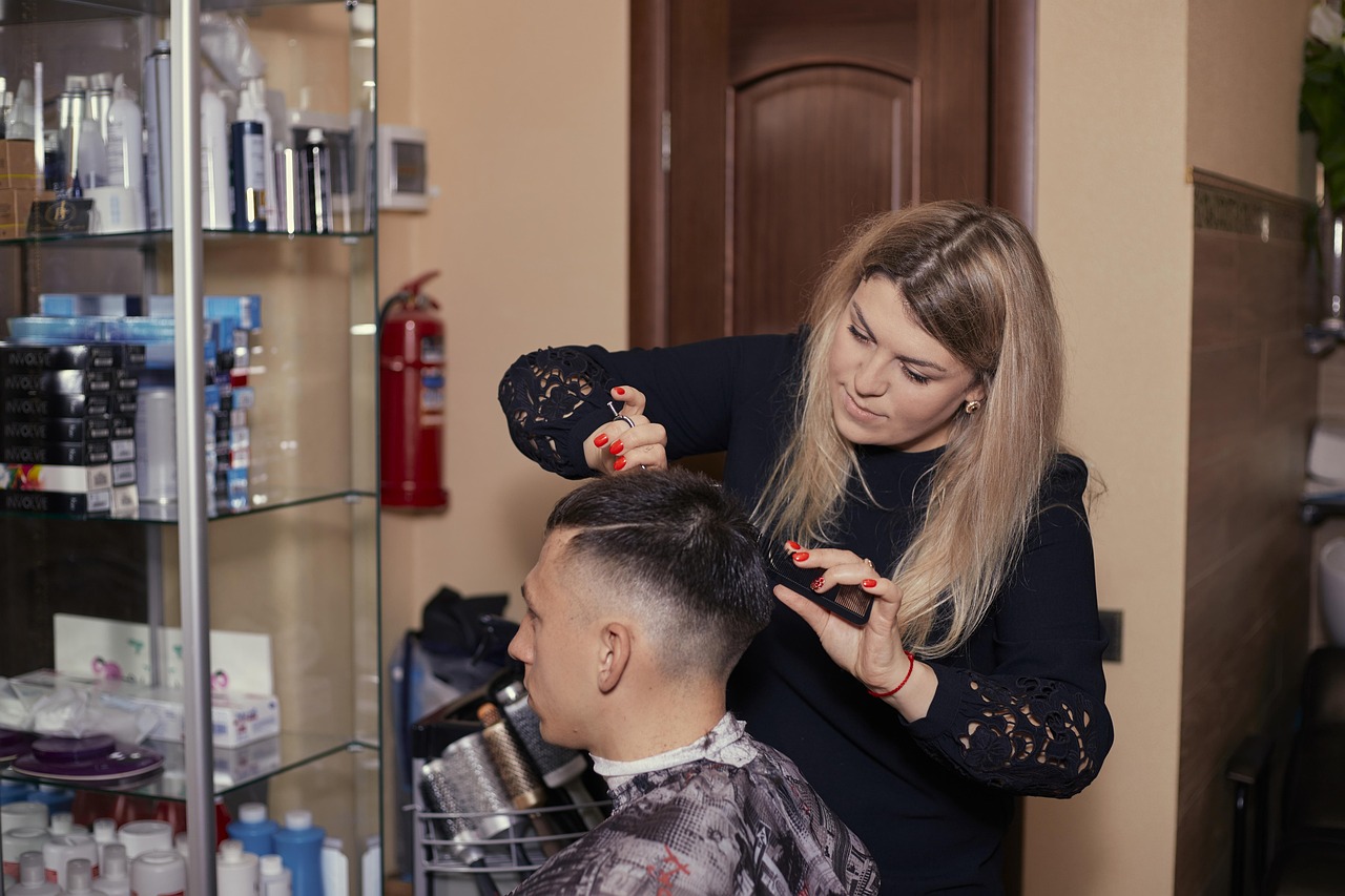 Manicure treatments — Hairdresser, woman, russian, gorgeous, person, portrait, femininity, beautiful, beauty salon, salon, female, master, hairstyle, dye, a haircut, boy, hairdresser, hairdresser, hairdresser, hairdresser, hairdresser, beauty salon, beauty salon, beauty salon, salon