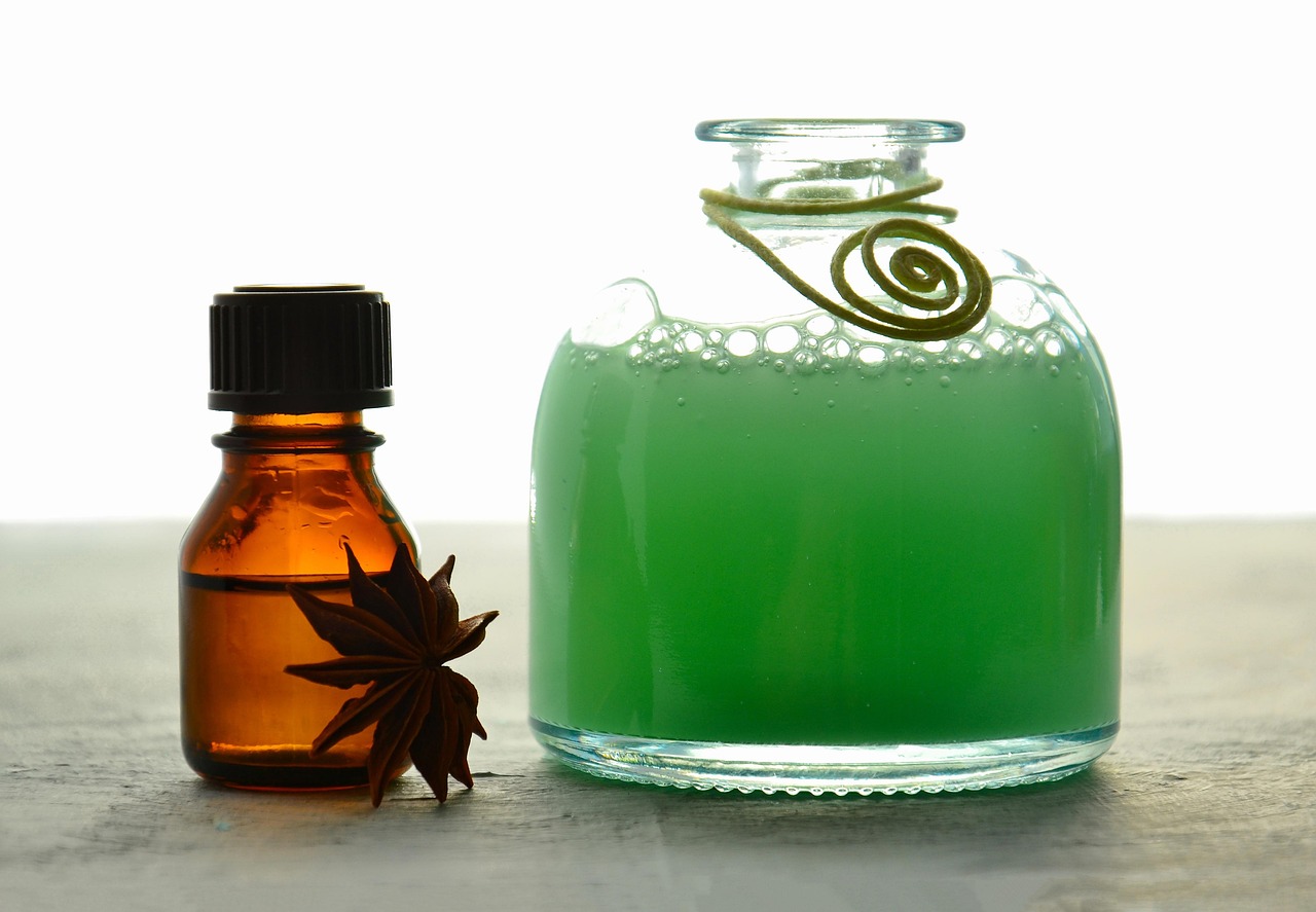 Shampoo and treat the hair and scalp — Shampoo, oil, spa, bottle, anise, the medicine, relaxation, natural, beauty, hair care, hygiene, soap, green, shampoo, shampoo, shampoo, shampoo, shampoo, hair care, hair care