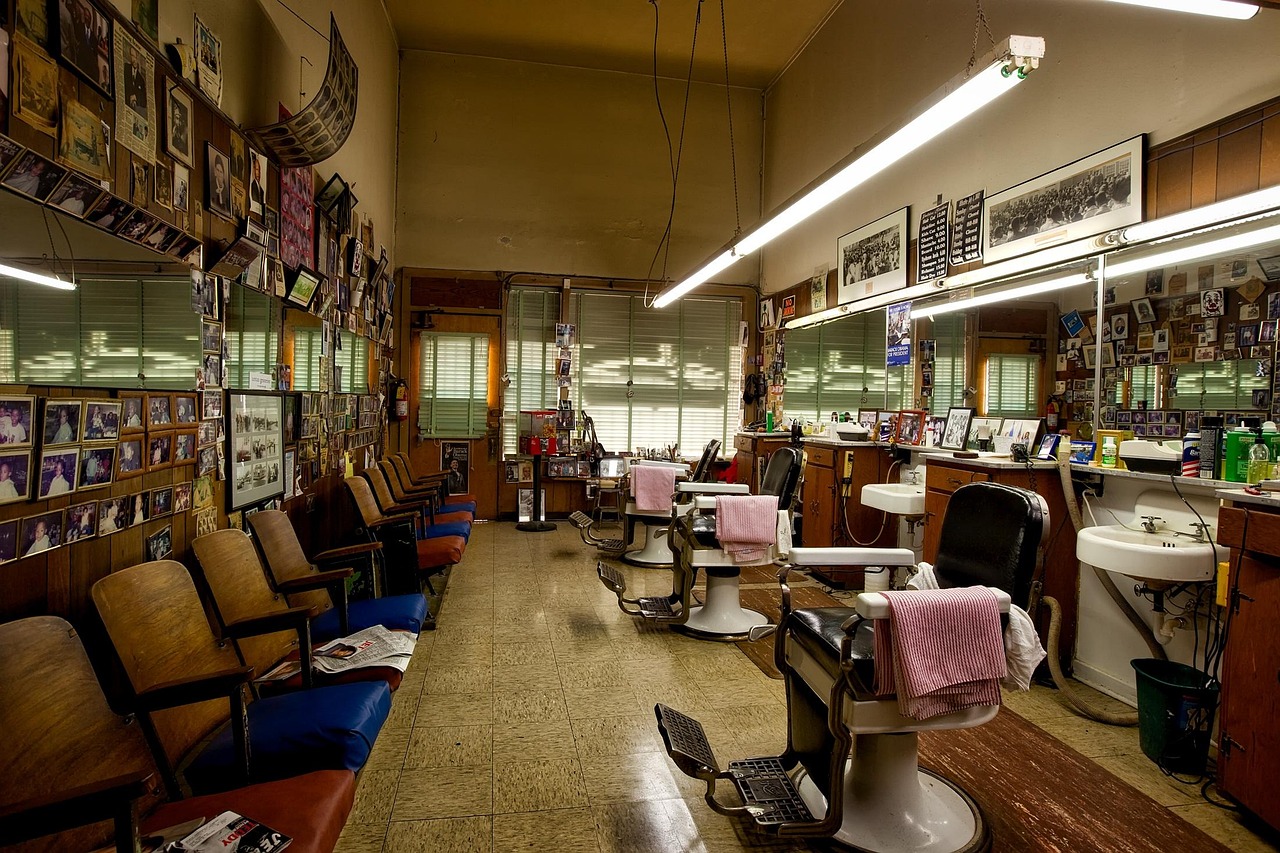 Creatively cut hair — Barbershop, barber, salon, haircut, style, cutting, hair, male, vintage, antique, old fashioned, chairs, lights, montgomery, alabama, hdr, inside, indoors, interior, mirrors, brown hair, brown vintage, brown mirror, brown interior, barbershop, barbershop, barber, barber, salon, salon, salon, salon, salon